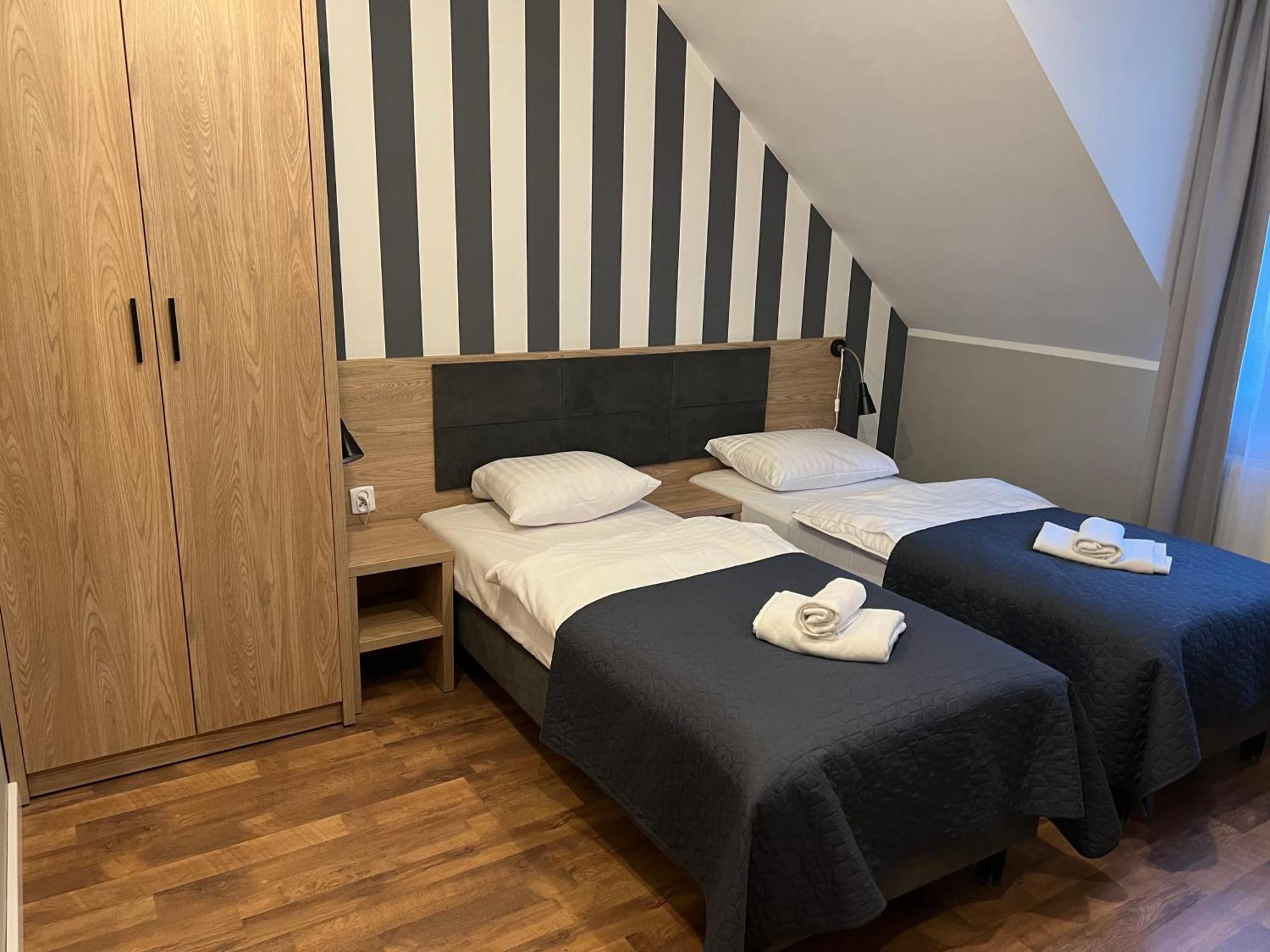 Zlote Gory - Czarna Gora Bed and Breakfast Sienna  Eksteriør billede