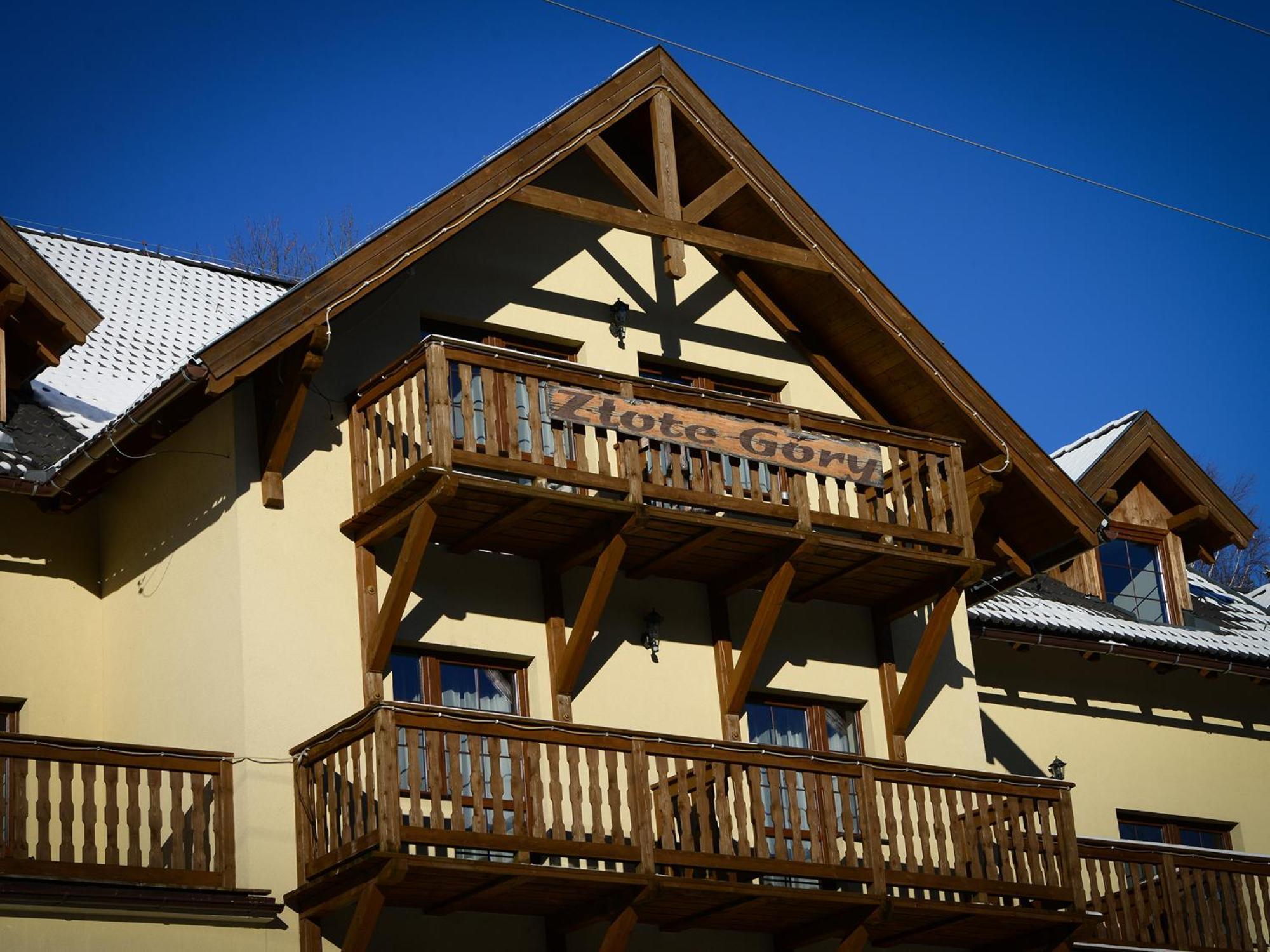 Zlote Gory - Czarna Gora Bed and Breakfast Sienna  Eksteriør billede