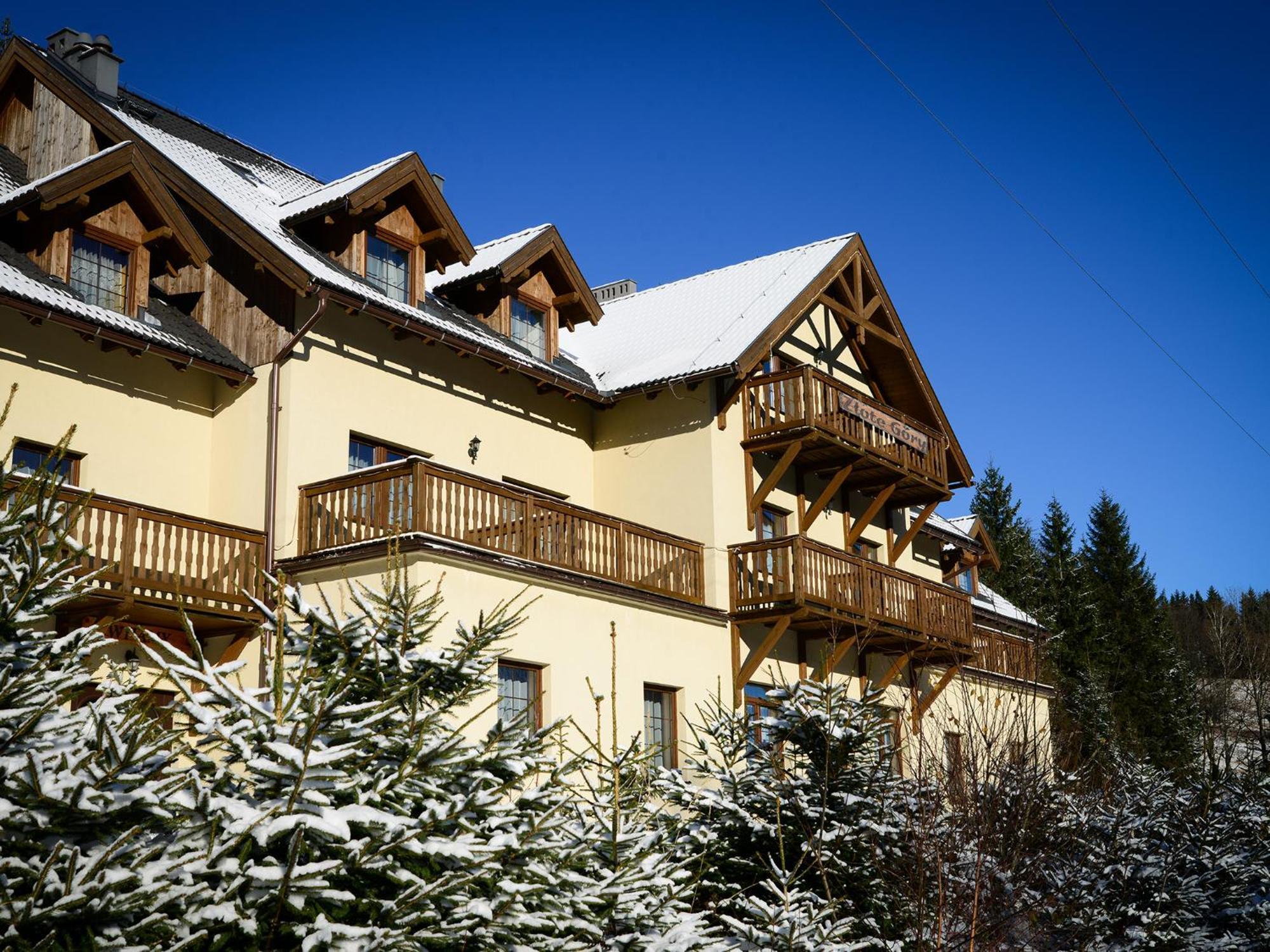 Zlote Gory - Czarna Gora Bed and Breakfast Sienna  Eksteriør billede